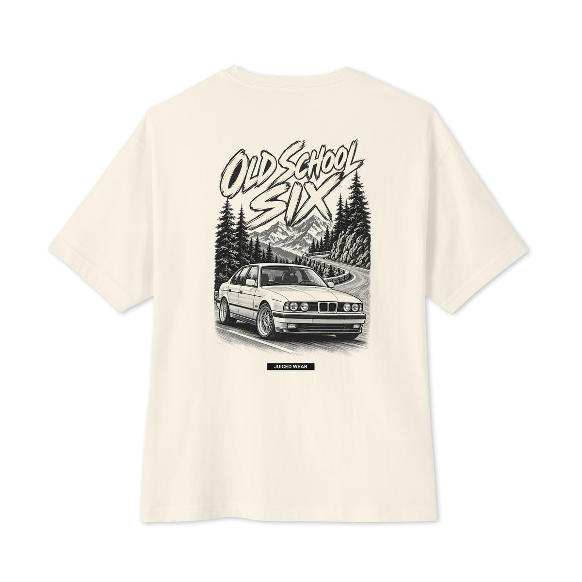 OLD SCHOOL SIX Oversized T-Shirt in Naturweiß – Rückenansicht mit E34-inspiriertem Auto-Print und JUICED WEAR Label